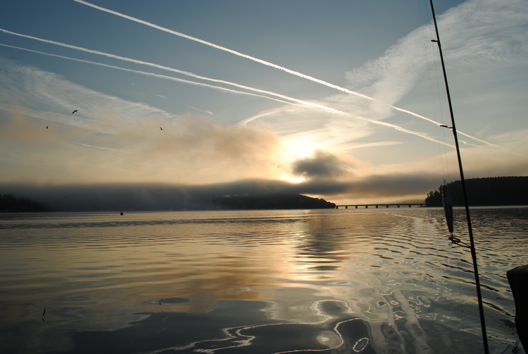 Sonnenaufgang am Möhnesee